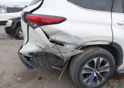 2021 Toyota Highlander Xle из США, поврежденный, VIN 5TDGZRAH5MS075633